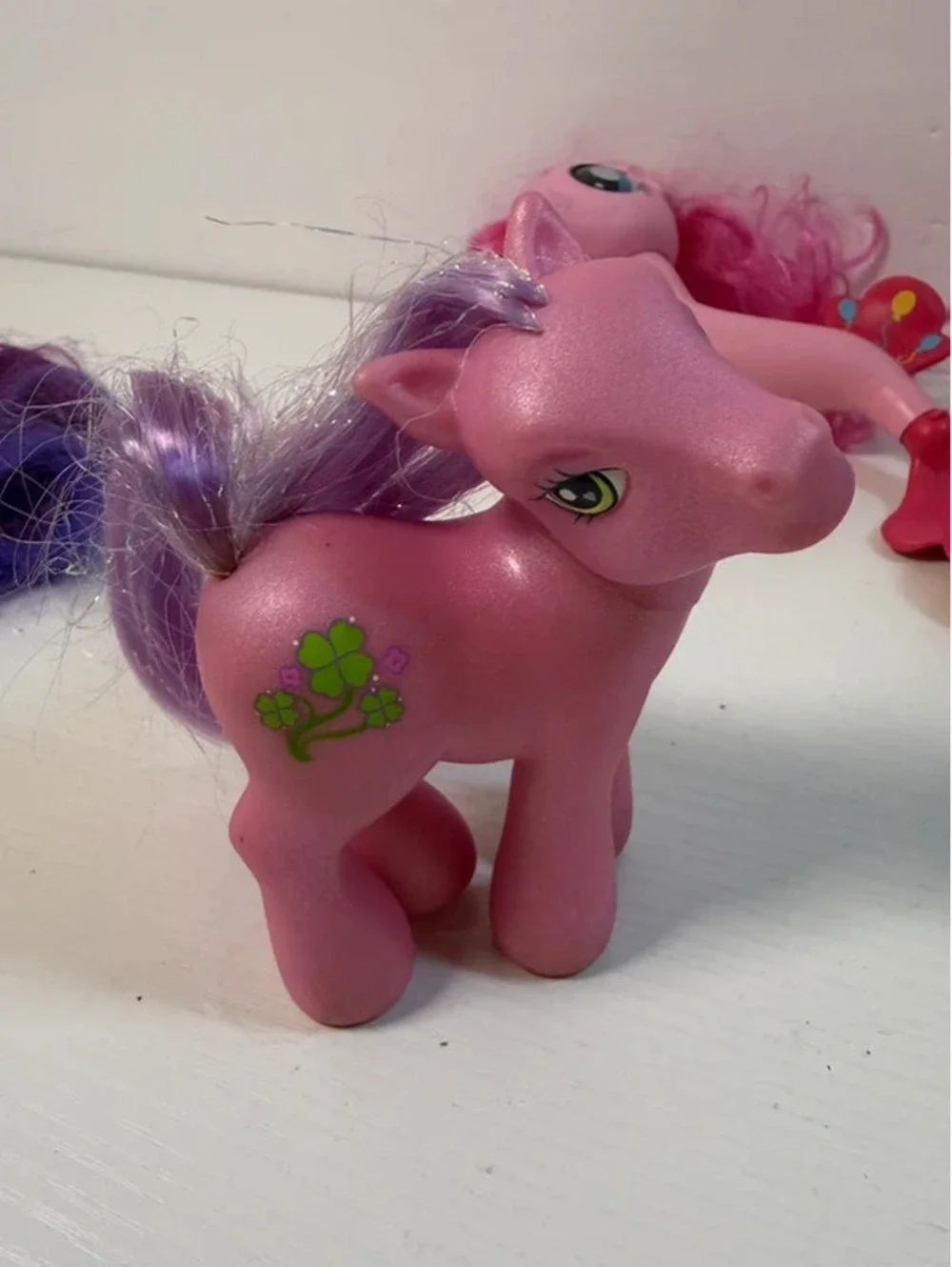 Hasbro My Little Pony Lot – Rarity Light-Up Figure, Pinkie Pie Mermaid & G3 Pony